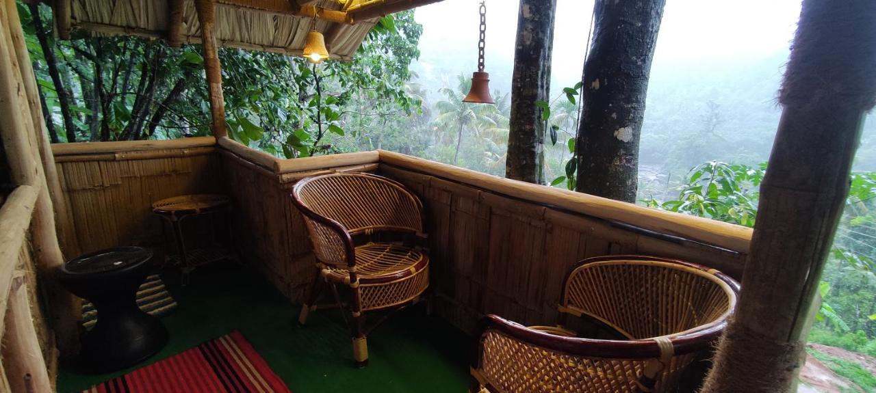 Fab - Bamboo Hut With Open Shower Munnar Zewnętrze zdjęcie